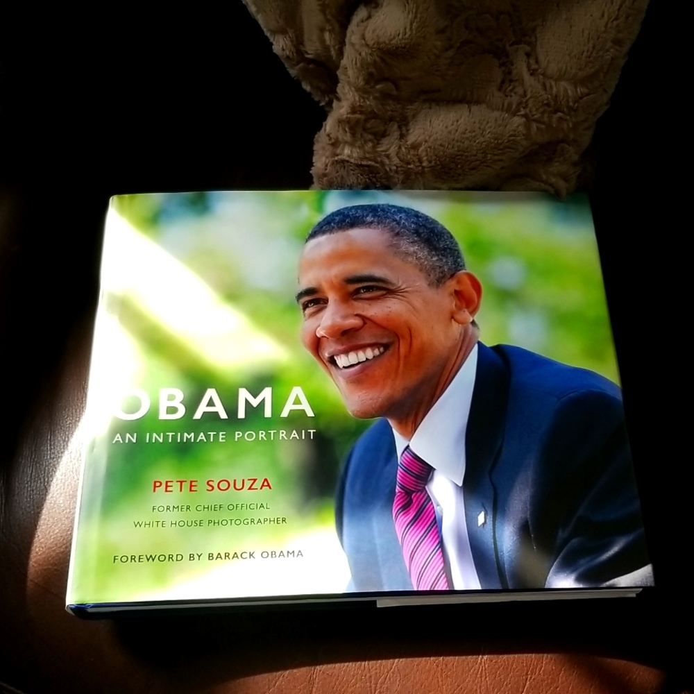 Obama An Intimate Portrait Book